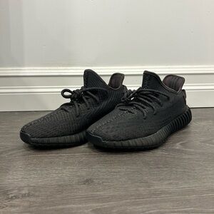 Brand new black Yeezy 350